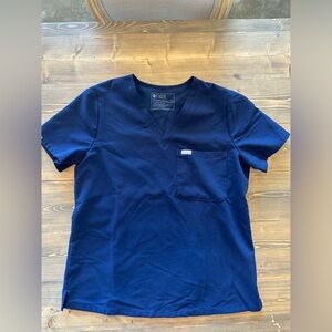 Figs Catrina Scrub Top size medium navy
